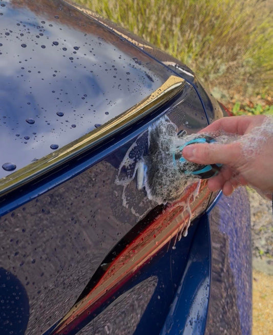 Ultimate Ball Detail Brush – Perfect for Wheels, Dust, and Interior Shine!