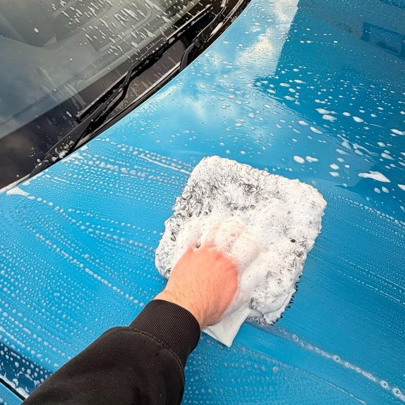 Microfibre Car Wash Mitt- Scratch-Free, Super Absorbent