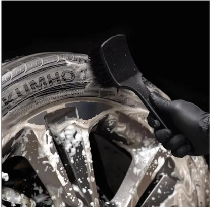 Tyre Brush – Deep Clean for Tyres